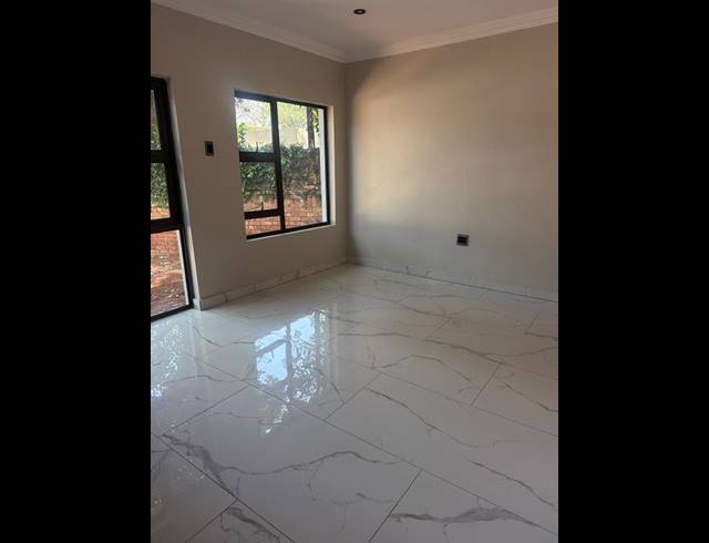 2 BEDROOM PROPERTY TO RENT IN DIE WILGERS
